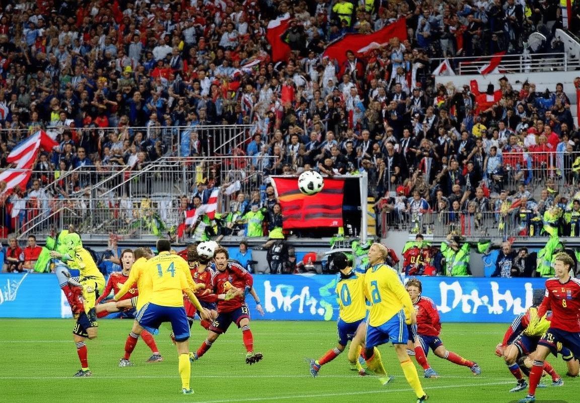 2018世界杯德国VS瑞典焦点战：克罗斯任意球绝杀，战术对决解析(图1)